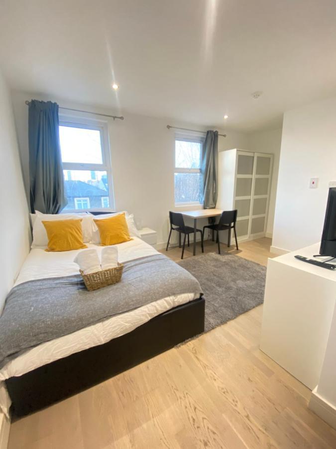 Cozy En-Suite Near Stratford Λονδίνο Εξωτερικό φωτογραφία