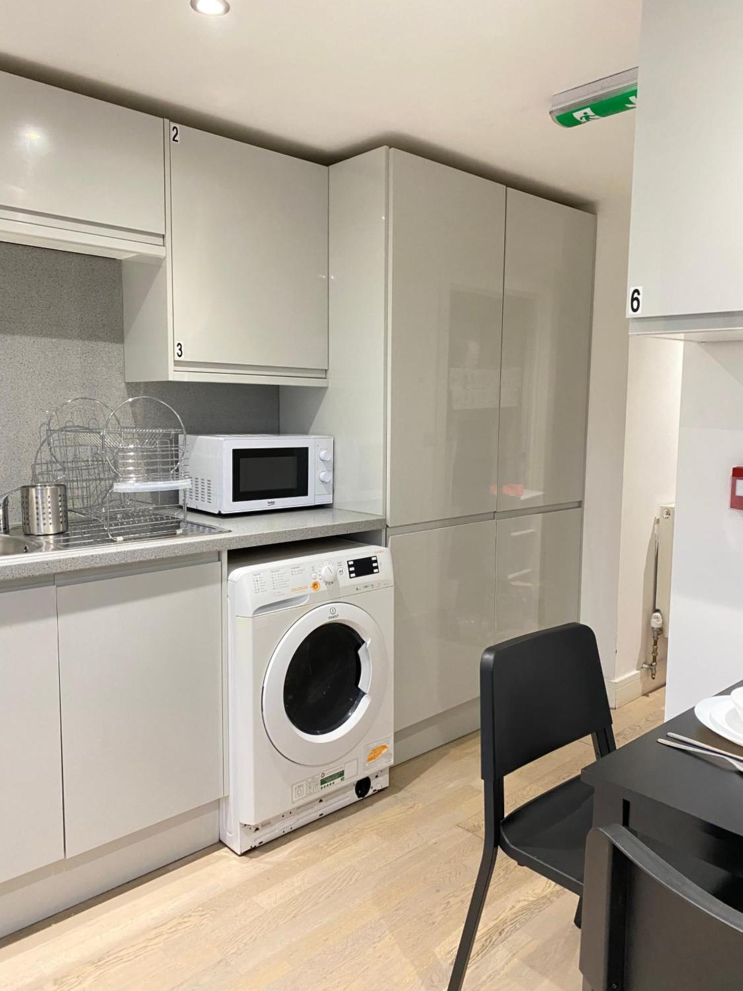 Cozy En-Suite Near Stratford Λονδίνο Εξωτερικό φωτογραφία