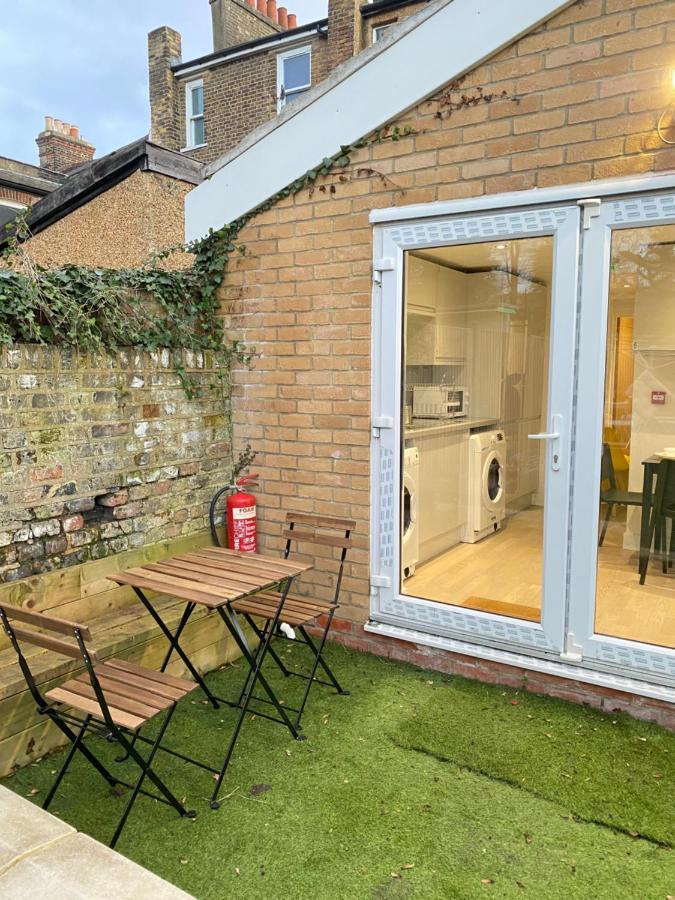 Cozy En-Suite Near Stratford Λονδίνο Εξωτερικό φωτογραφία